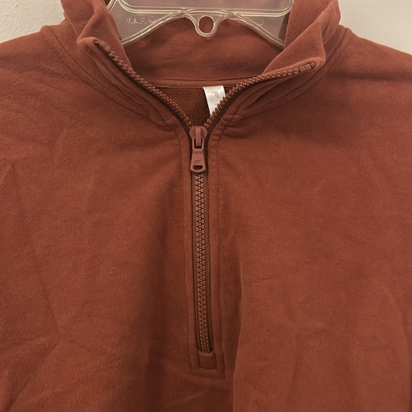 Fabletics super soft Rust orange Quarter-Zip Pullover cropped sweatshirt! - Picture 5 of 6
